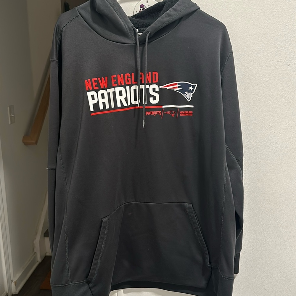 New England Patriots sweatshirt